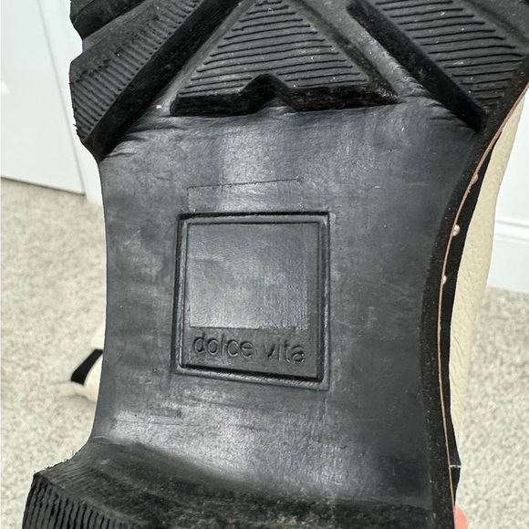 DOLCE VITA Huey H20 Studded Bootie Cream Black Chelsea Boots - Picture 6 of 8